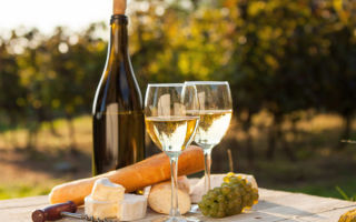 Tại sao rượu vang trắng lại hữu ích và cách làm rượu vang trắng tại nhà