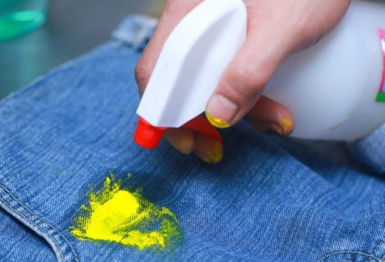 Hur man tar bort akrylfärg från kläder: hur man tar bort den från tyg